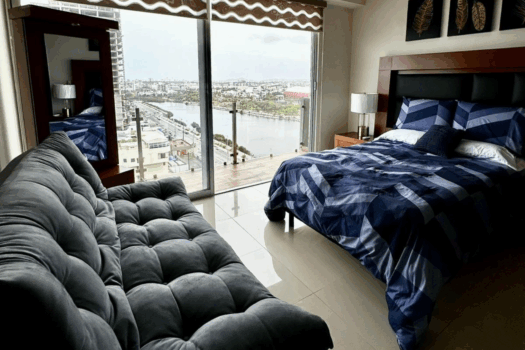 PÓRTICO BEACH CONDOS